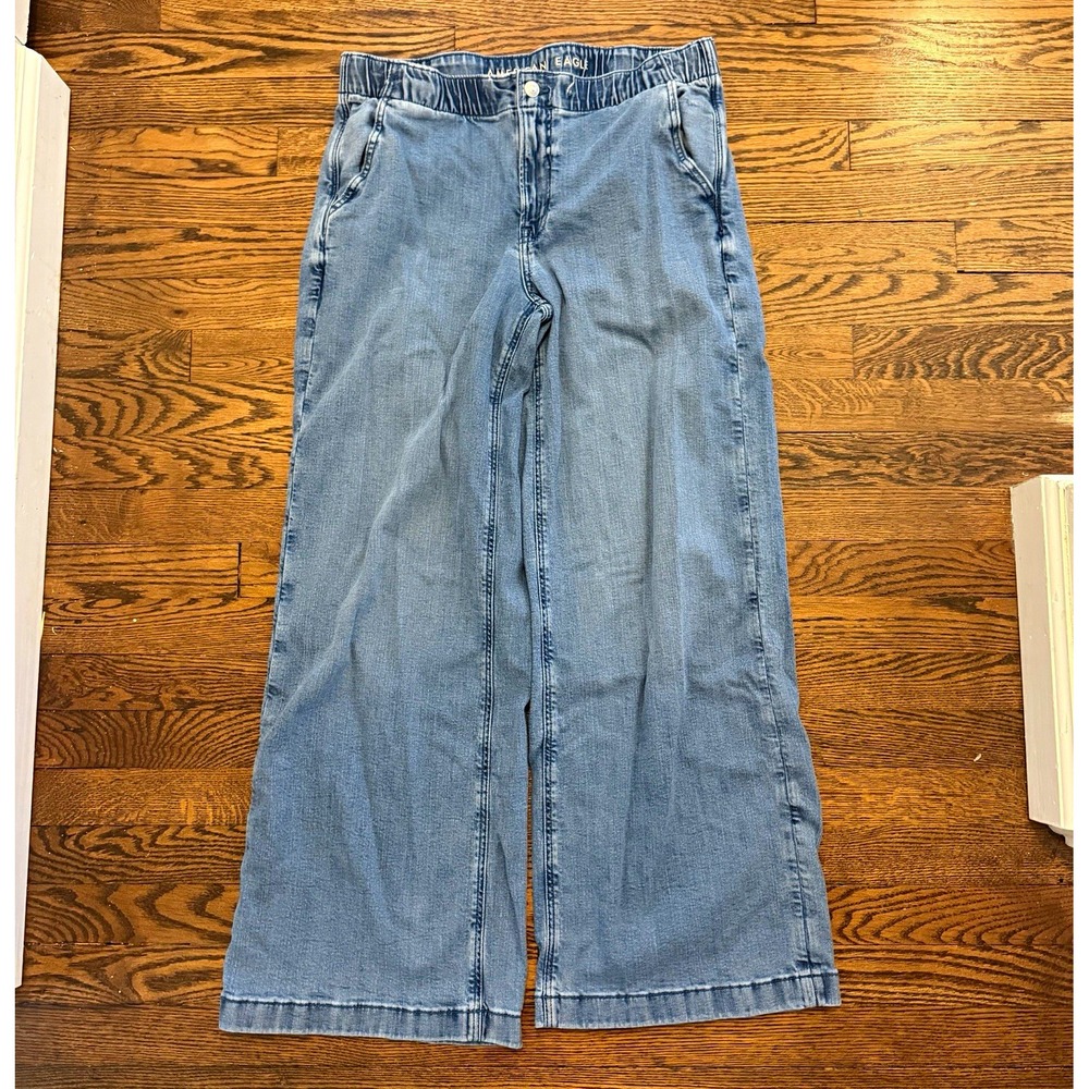 American Eagle Women's Low Rise Ultra Wide-Leg Blue Medium Wash Stretch Jeans M